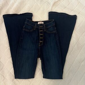 Wide Legged Vibrant Jeans 
Never Worn 
Size 5